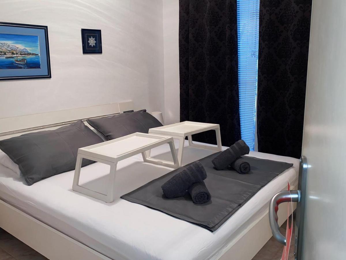 Beach Apartments Mika ล็อควา โรโกซนิตซา ภายนอก รูปภาพ