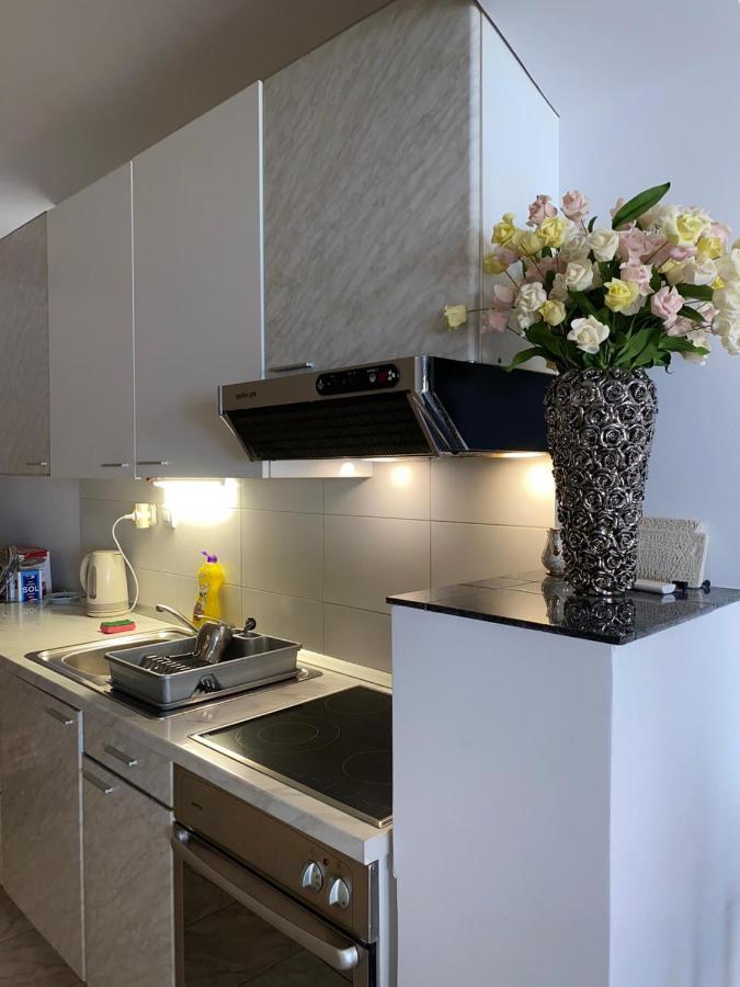 Beach Apartments Mika ล็อควา โรโกซนิตซา ภายนอก รูปภาพ