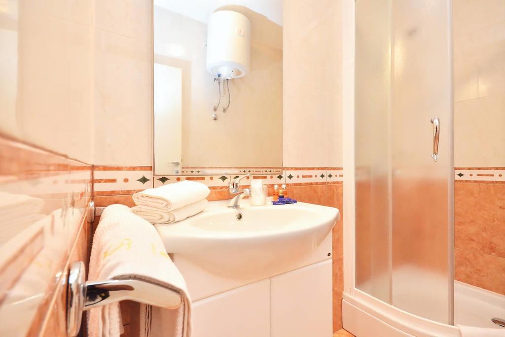 Beach Apartments Mika ล็อควา โรโกซนิตซา ภายนอก รูปภาพ