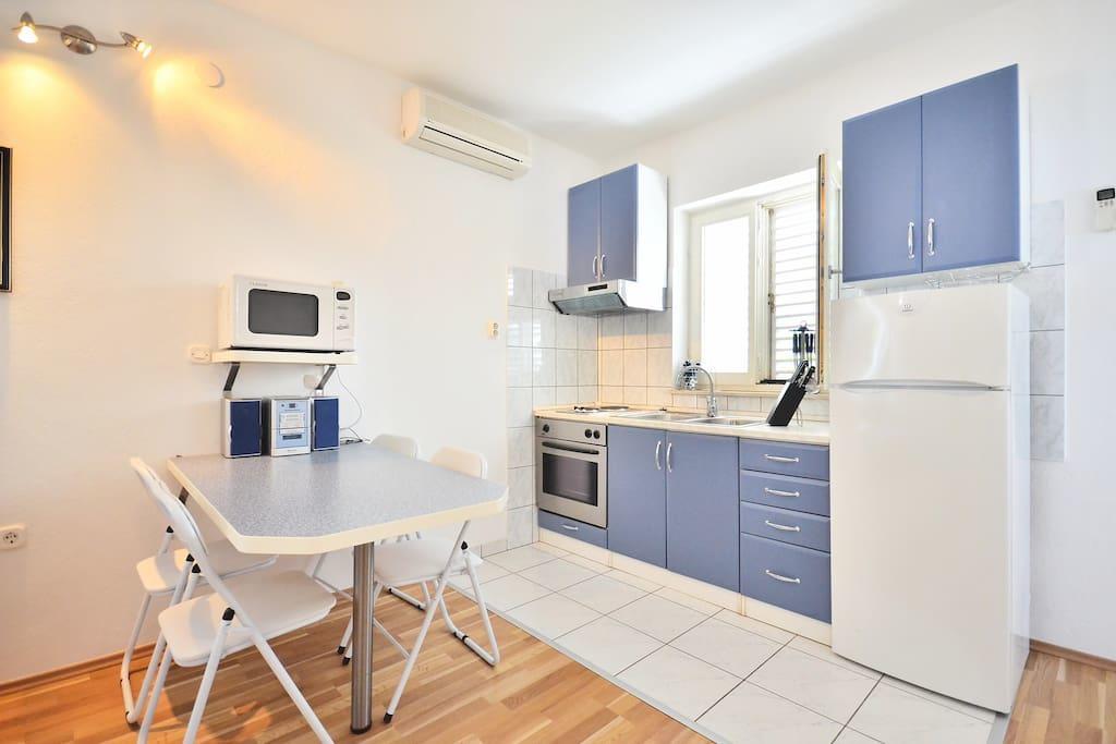 Beach Apartments Mika ล็อควา โรโกซนิตซา ภายนอก รูปภาพ